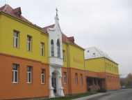 Dlouhá Loučka Elementary School: for educational support.